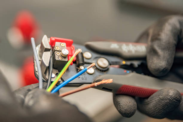 Best Licensed Electrician  in Olive Hill, KY